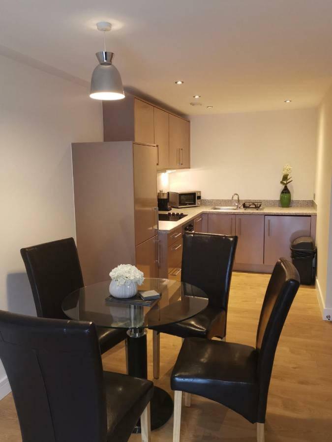 Comfort Zone Apartments Birmingham Bagian luar foto